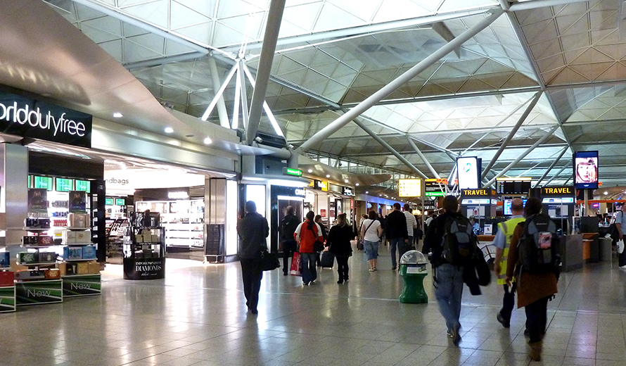 What's the best time to arrive at Stansted Airport?