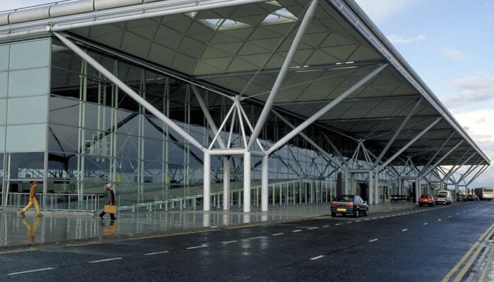 How to get to Oxford from Stansted Airport