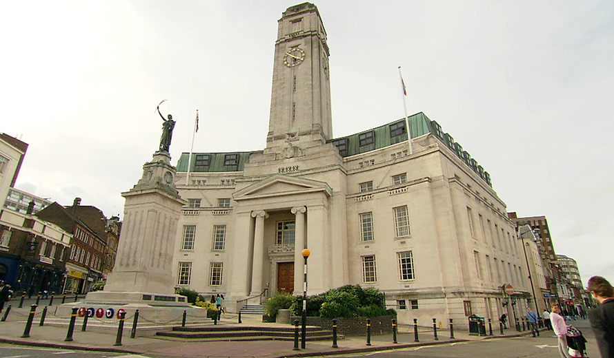 Luton Town Hall