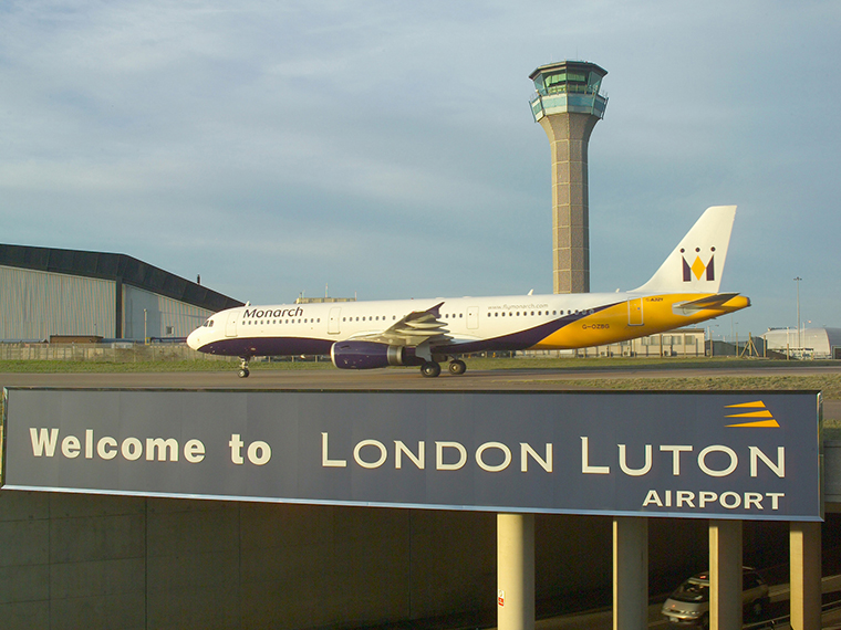 Nearest Airports to Sundon Park Luton