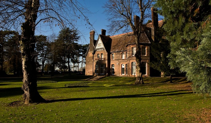 Wardown Park Museum